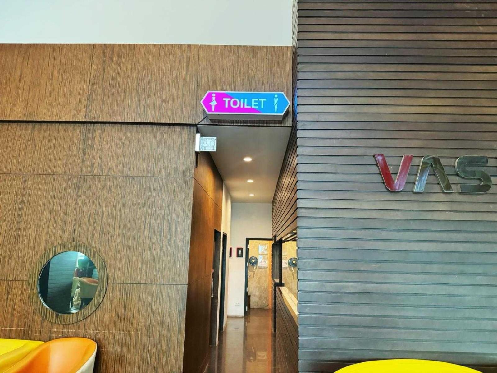 Capital O 75514 Vasidtee City Hotel Suphan Buri Exterior foto