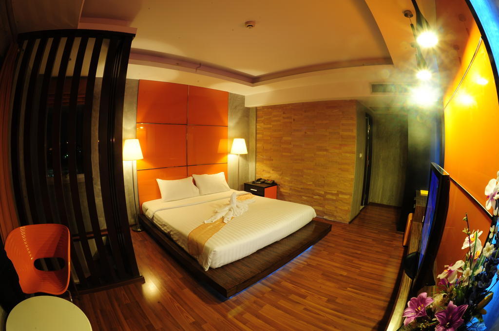 Capital O 75514 Vasidtee City Hotel Suphan Buri Exterior foto
